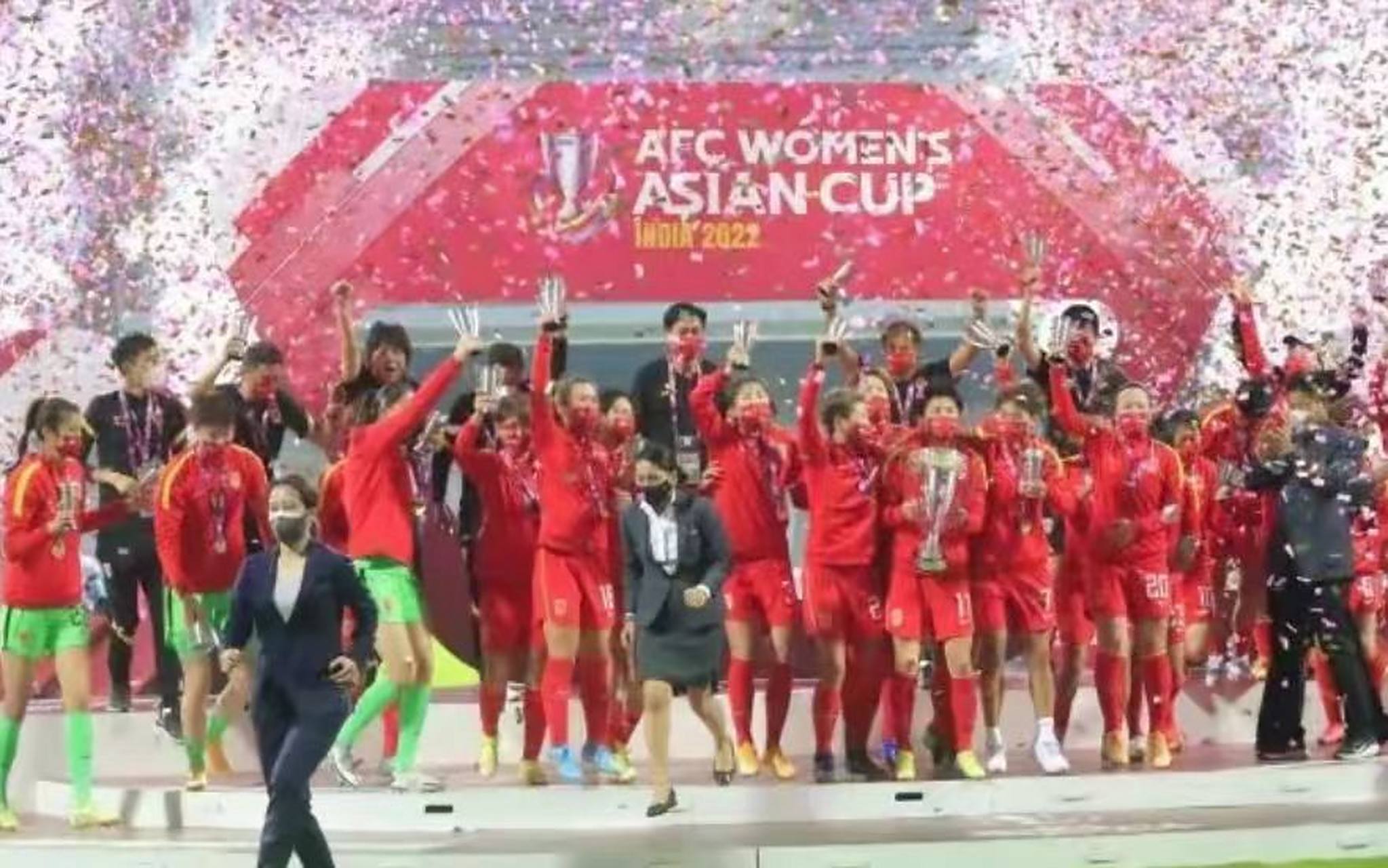 亚洲杯女足赛,日本队夺冠! 亚洲杯女足赛,日本队夺冠!