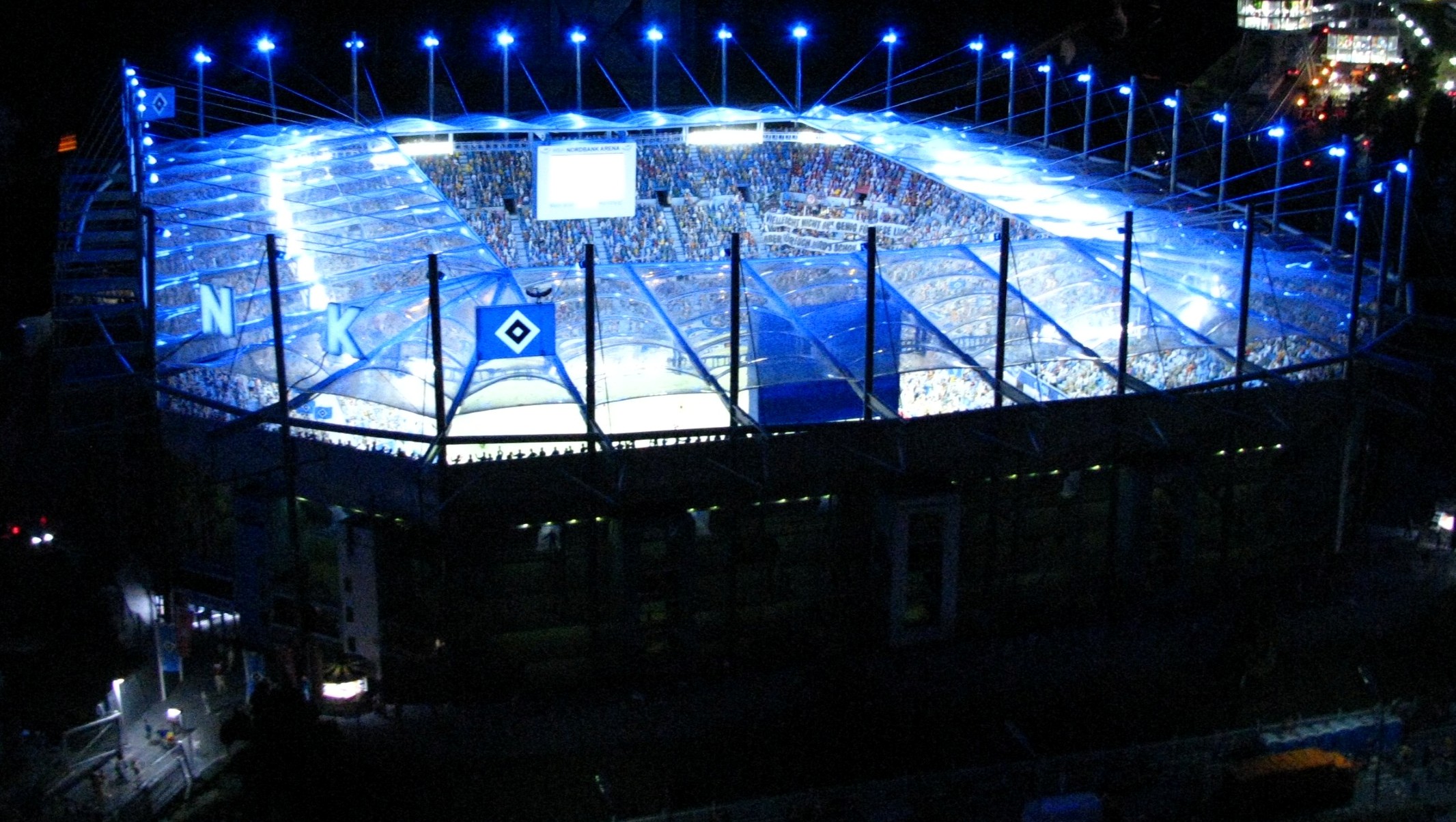 关于汉堡SV队在比赛中展现出强大的实力的信息