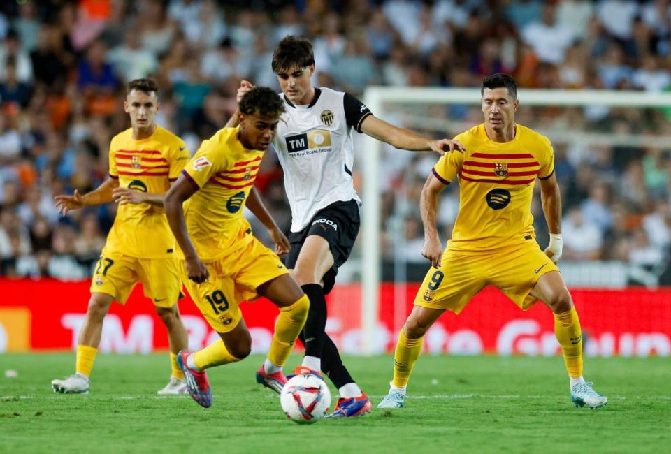 包含瓦伦西亚客场遭遇惨败,西甲球队危机四伏的词条 包含瓦伦西亚客场遭遇惨败,西甲球队危机四伏的词条