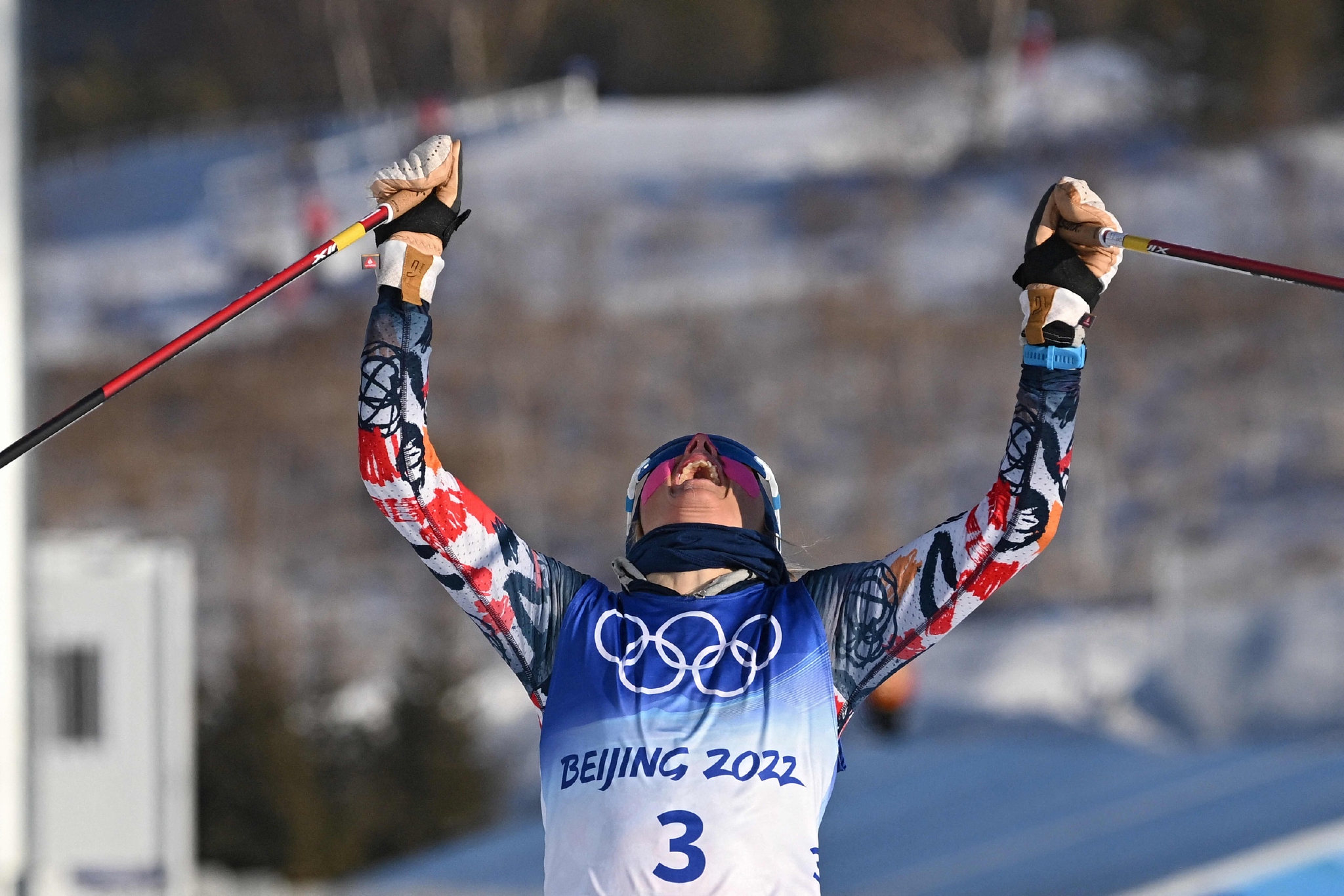包含挪威选手金牌花落怀中，笑傲赛场的词条