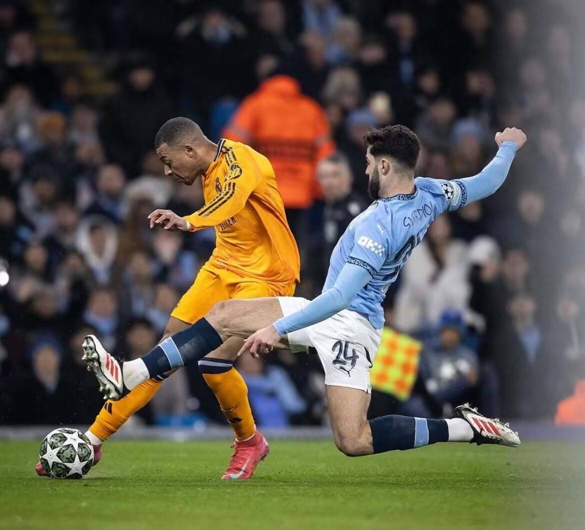 米兰体育中国官网-塞尔维亚队惊险出线，备受关注地将在国际足球赛场上争夺荣誉的简单介绍