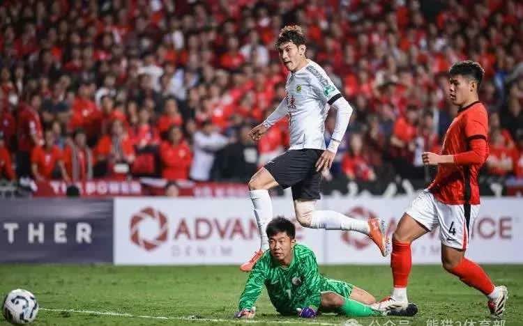 米兰体育注册-首尔足球队与对手展开激烈较量！