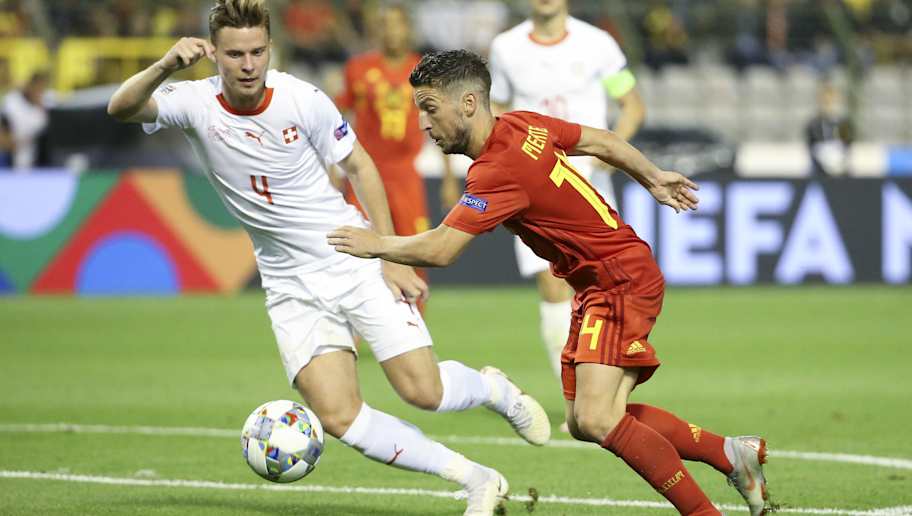 米兰体育网页版入口-梅尔滕斯不满法国联赛裁判判罚提出抗议的简单介绍