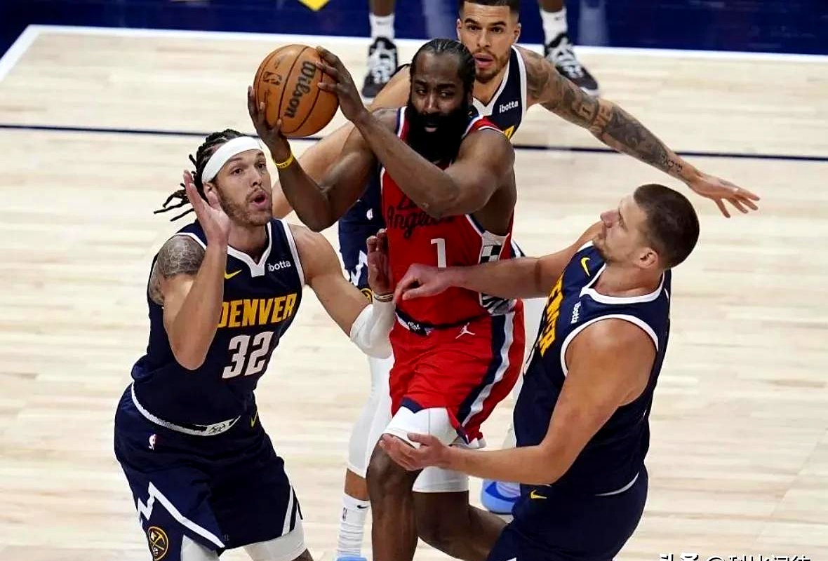 快船战胜国王，哈雷尔强硬表现带领球队实现胜利的简单介绍