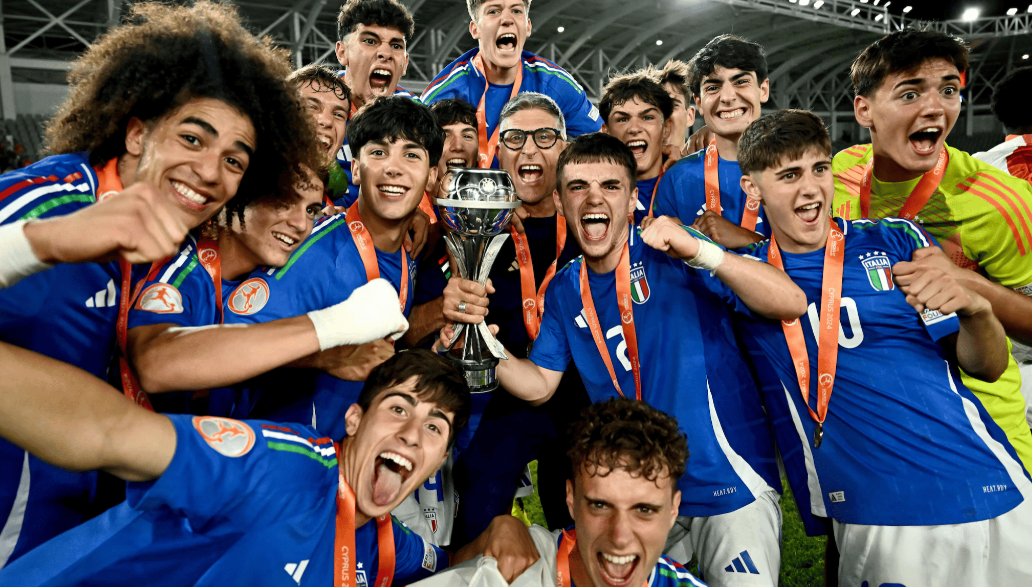 意大利足球比赛的十大精彩瞬间 意大利足球比赛的十大精彩瞬间