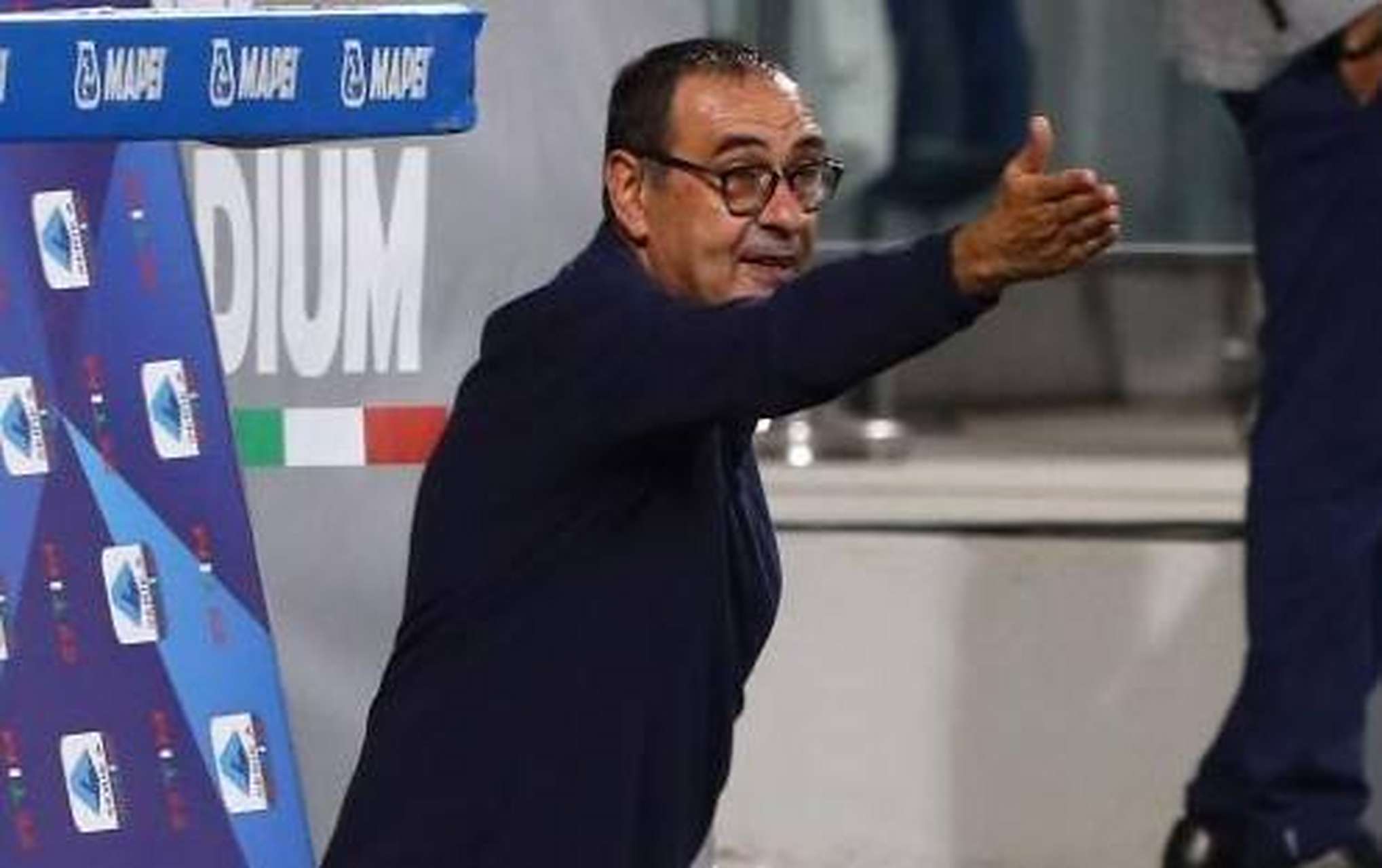 包含波切蒂诺想尤文干预取代皇家马德里着的词条