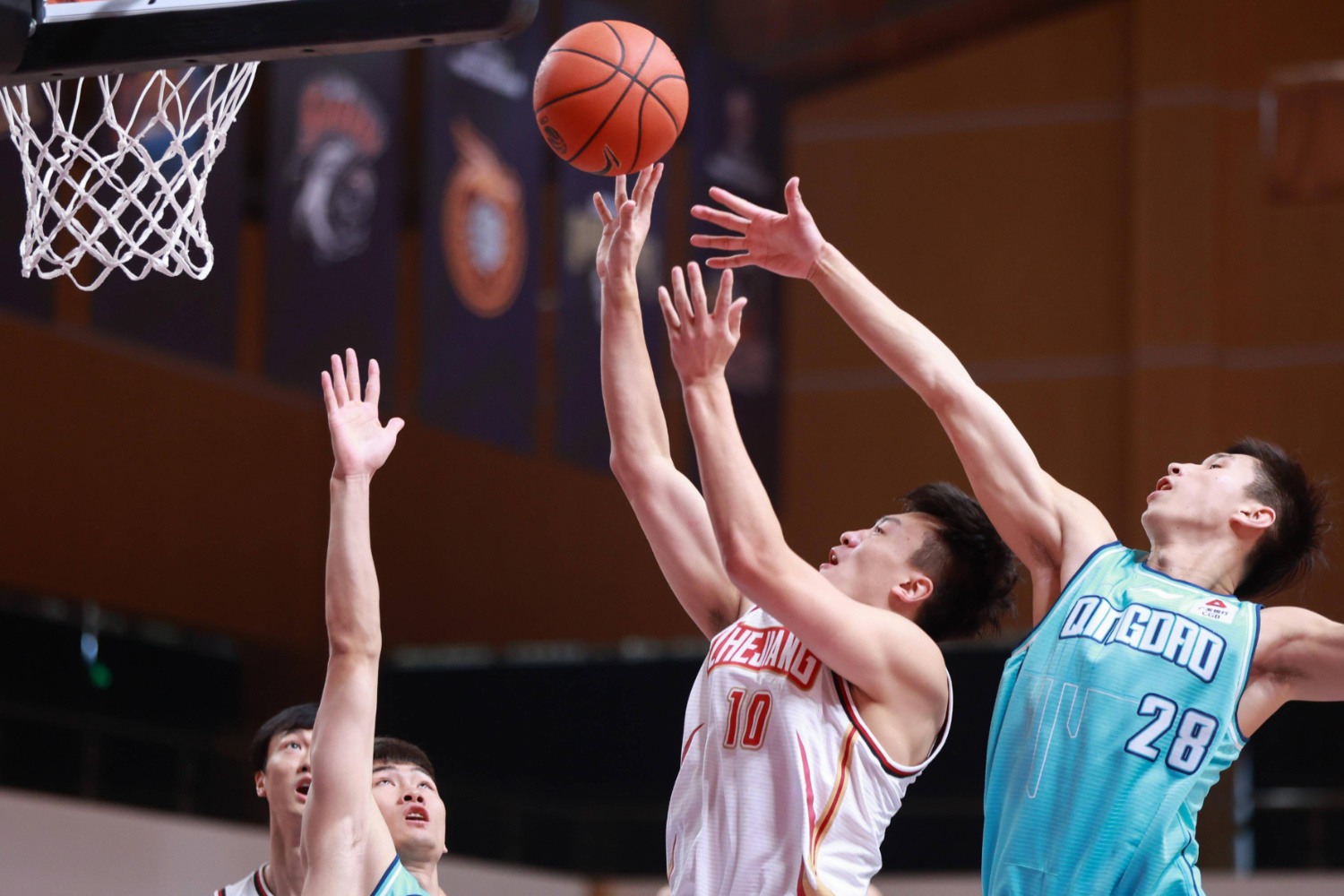 黑龙江男篮力克海南,队员表现出色的简单介绍 黑龙江男篮力克海南,队员表现出色的简单介绍