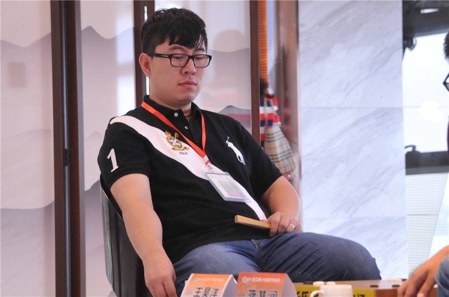 厦门队主将受伤,比赛成绩下滑 厦门队主将受伤,比赛成绩下滑