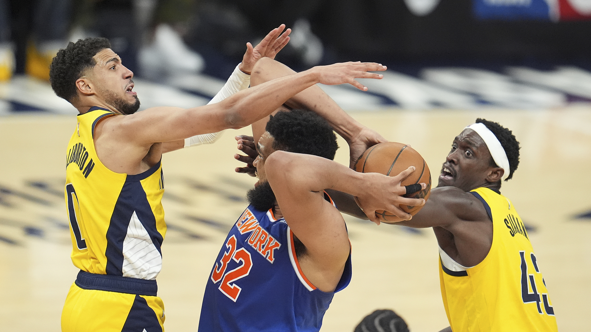 步行者赢得比赛,展现队伍实力 步行者赢得比赛,展现队伍实力