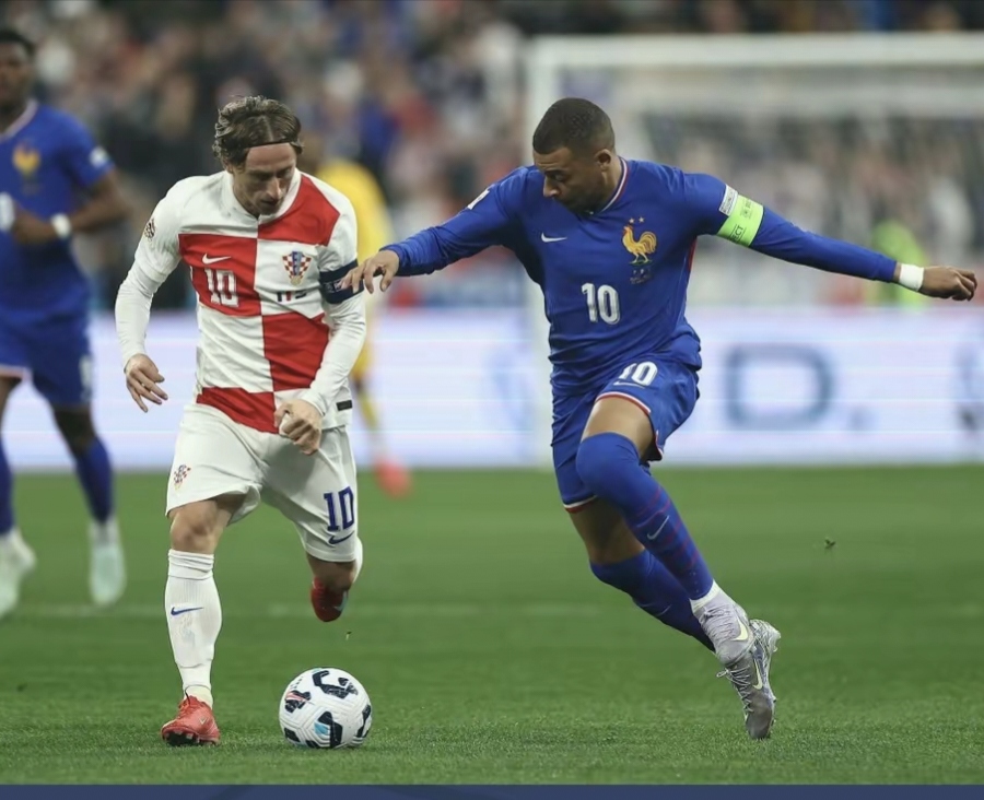 米兰体育教练-包含波兰小组第一出线，奥地利遗憾出局欧锦赛！的词条