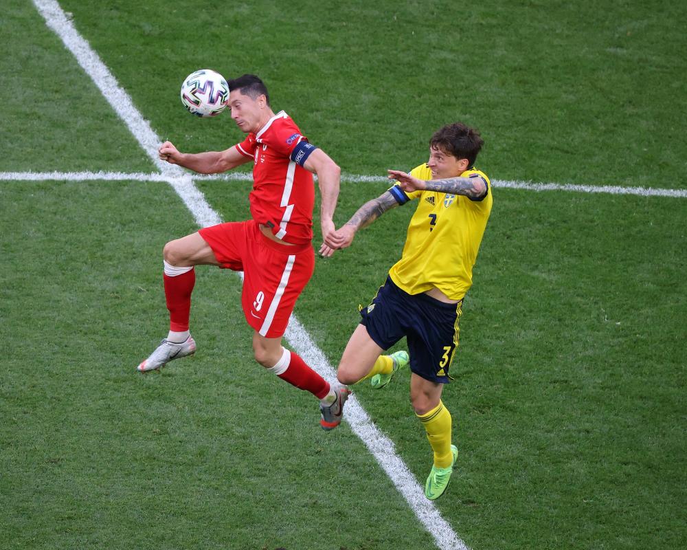 包含波兰小组第一出线,奥地利遗憾出局欧锦赛!的词条 包含波兰小组第一出线,奥地利遗憾出局欧锦赛!的词条